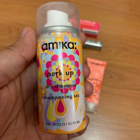 amika, kosas and IT make up hair care bundle travel size - Picture 3 of 7